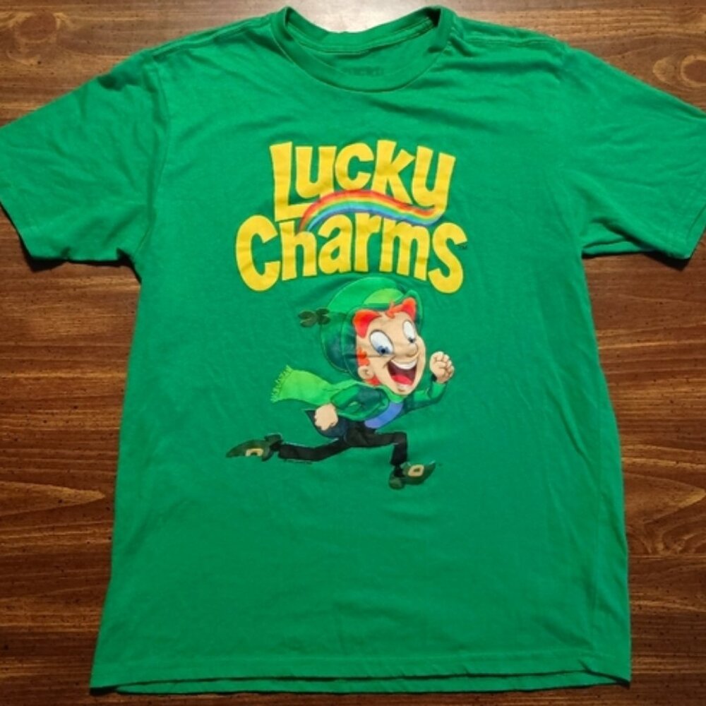 LUCKY CHARMS T-SHIRT - Women's 2XL - Graphic Tee cereal brand leprechaun green
